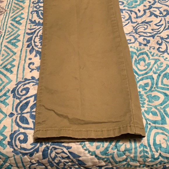 SOLD Men’s Wrangler khakis slim 36x34 - Picture 4 of 6
